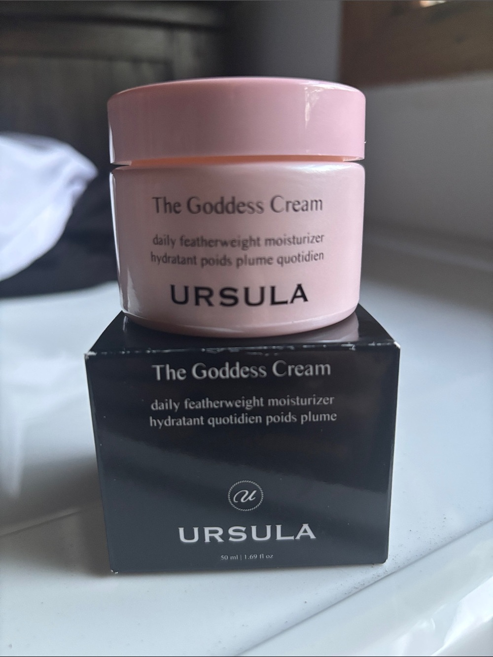 Ursula The Goddess Cream Daily Moisturizer Hydration - Picture 2 of 9